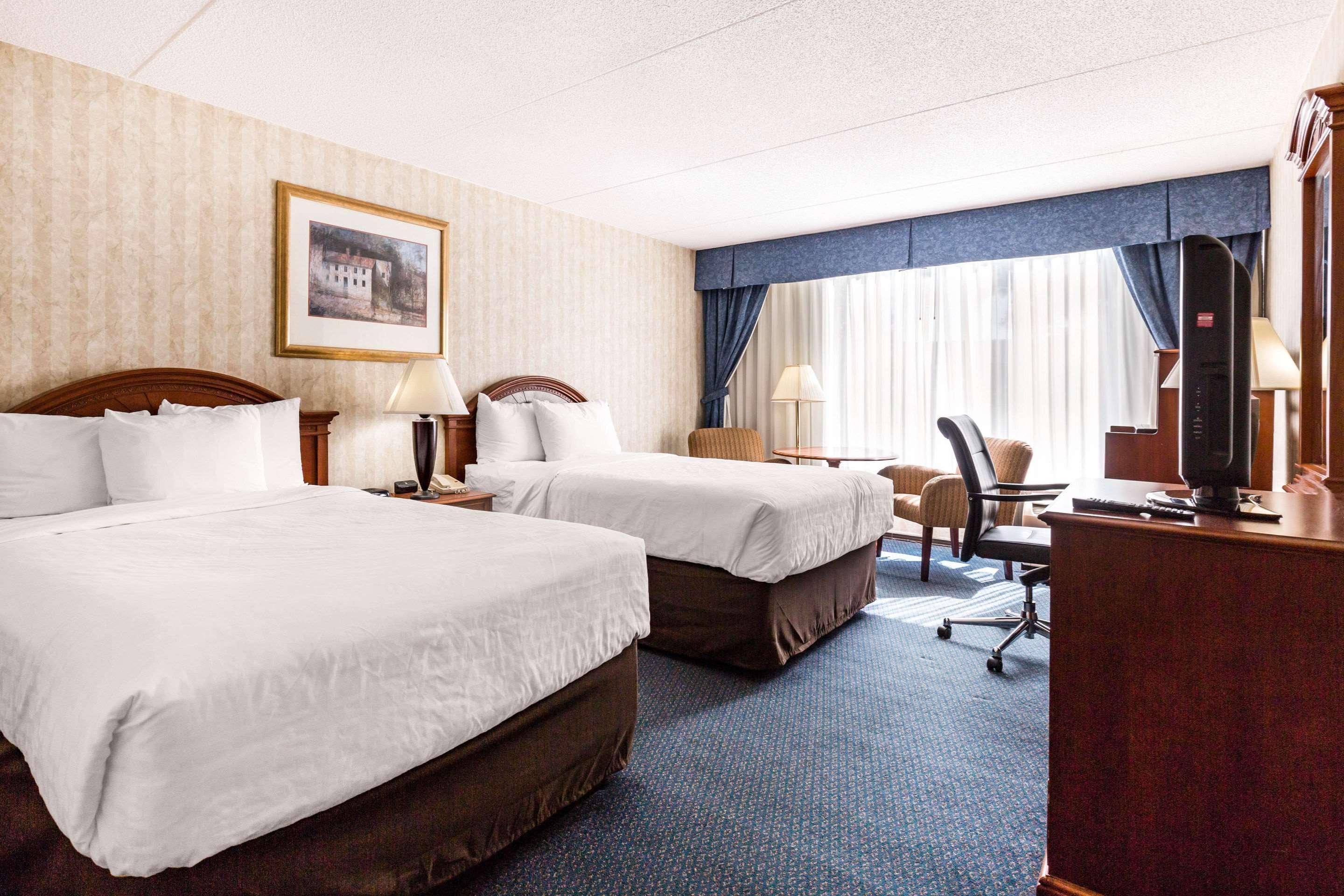 Days Hotel By Wyndham Williamsburg I-64 Екстер'єр фото