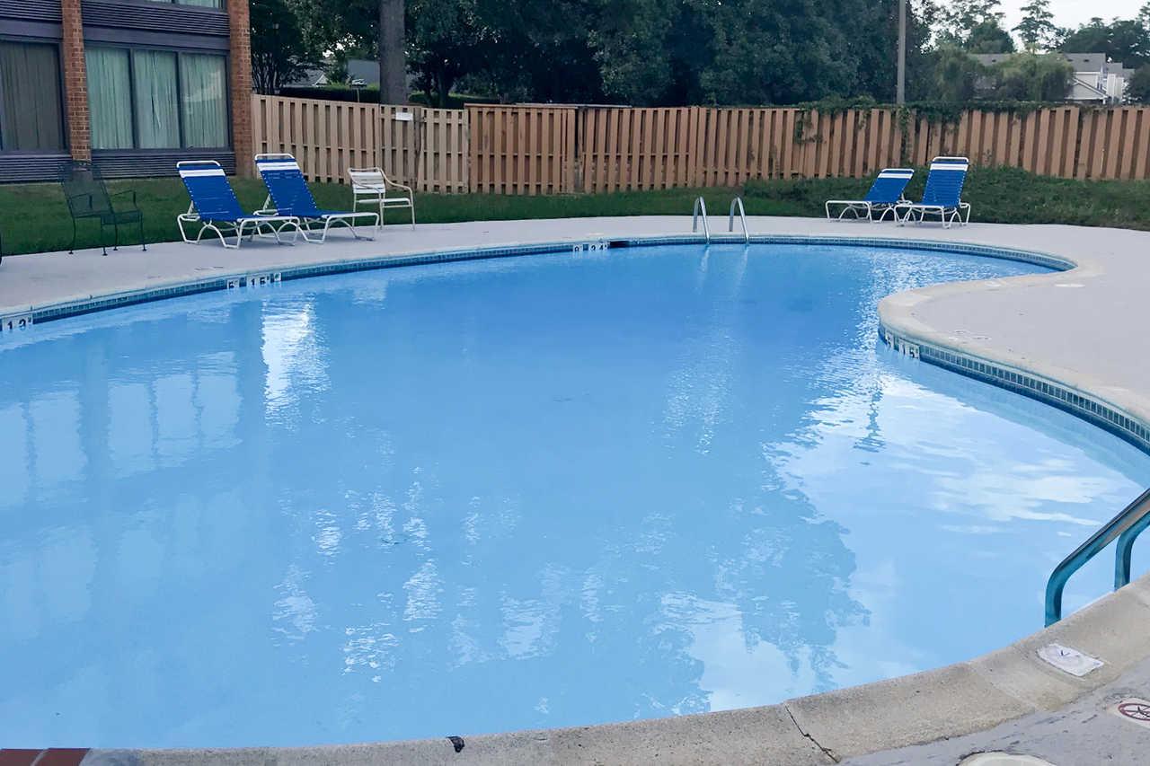 Days Hotel By Wyndham Williamsburg I-64 Екстер'єр фото