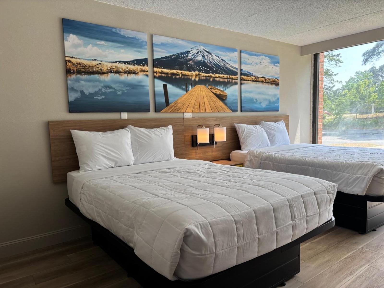 Days Hotel By Wyndham Williamsburg I-64 Екстер'єр фото